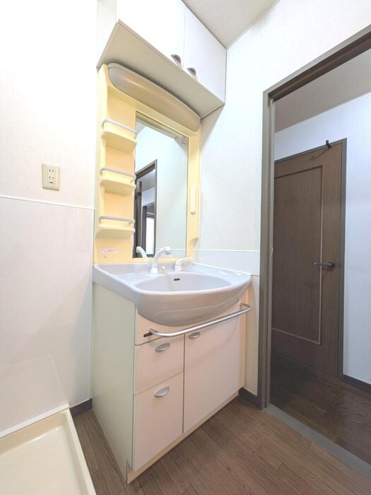 物件内観写真13　(洗面)