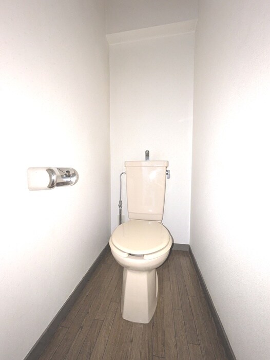 物件内観写真14　(トイレ)