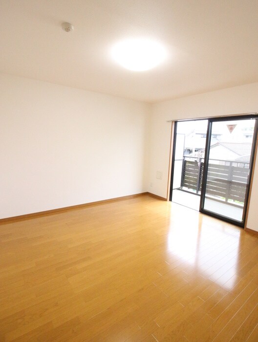 物件内観写真7　(居室)