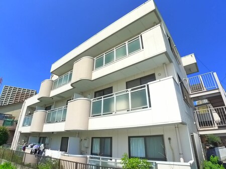 ハイツリバ－グリ－ン外観写真