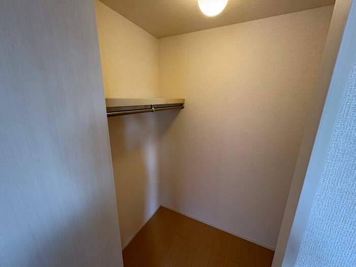 物件内観写真19　(収納)