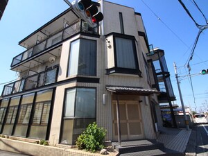 ア－バンコ－ポ奈良外観写真
