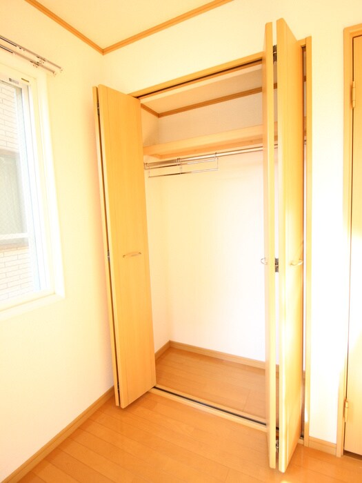 物件内観写真10　(収納)