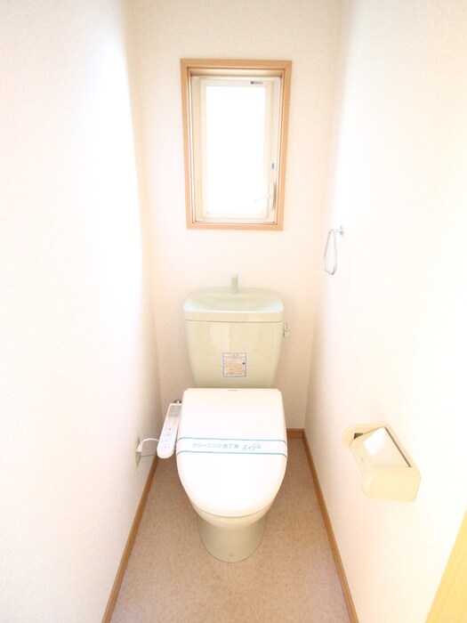 物件内観写真15　(トイレ)