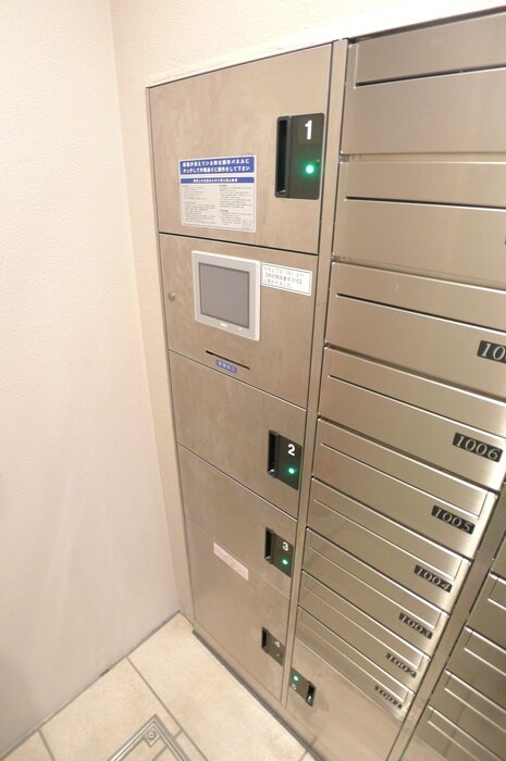 物件外観写真4　(建物設備)