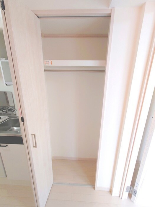物件内観写真15　(収納)