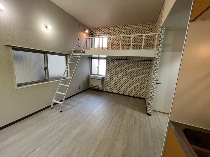 物件内観写真10　(居室)