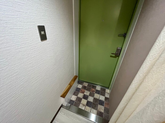 物件内観写真19　(玄関)