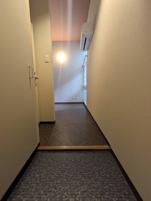 物件内観写真21　(玄関)