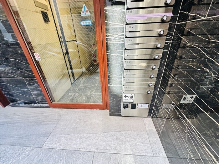 物件外観写真4　(建物設備)