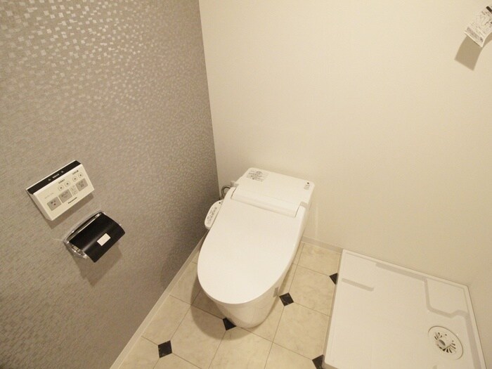 物件内観写真18　(トイレ)