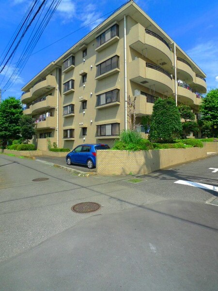 ヒルズ六本木外観写真