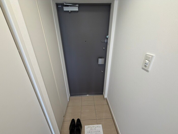 BRICK RESIDENCE 築地明石町の玄関