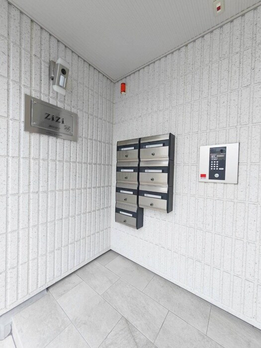 物件外観写真6　(建物設備)