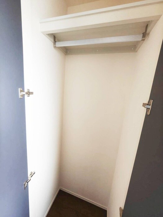 物件内観写真18　(収納)