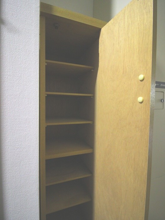 物件内観写真14　(靴箱)