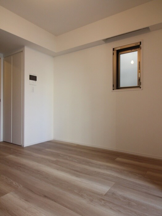 物件内観写真11　(居室)