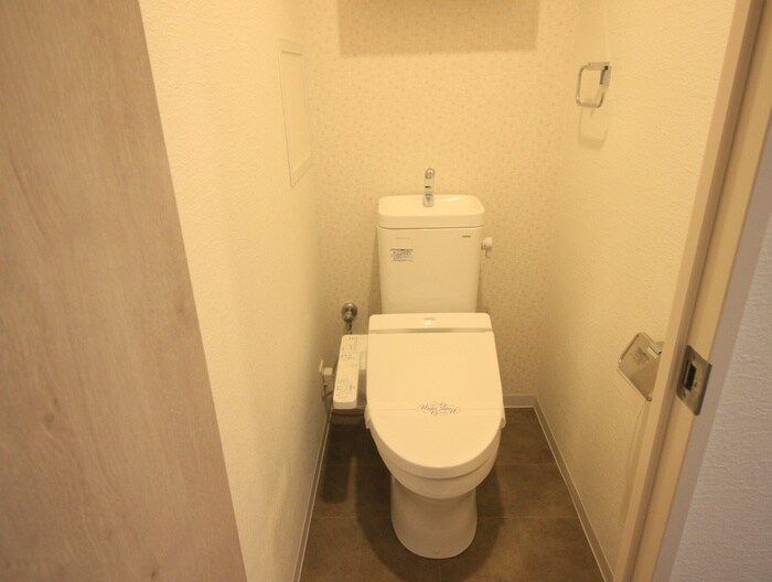 物件内観写真13　(トイレ)