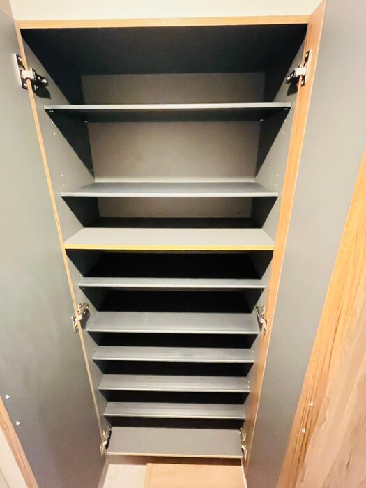 物件内観写真18　(靴箱)