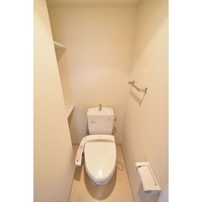 物件内観写真13　(トイレ)