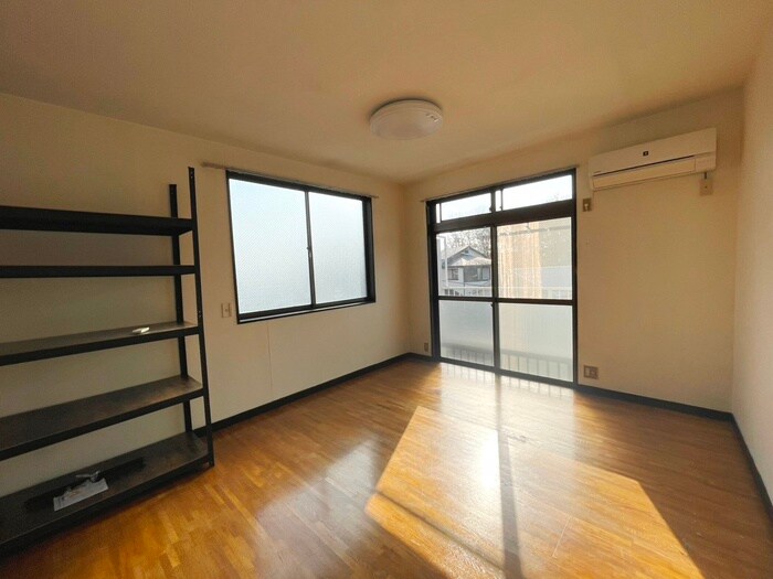 物件内観写真8　(居室)