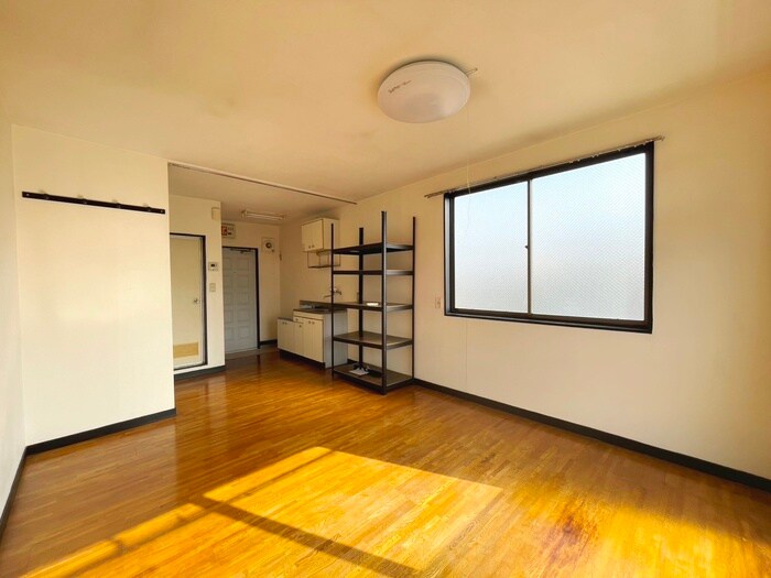 物件内観写真9　(居室)