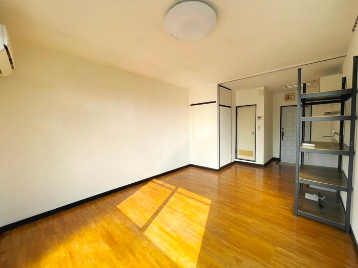 物件内観写真10　(居室)