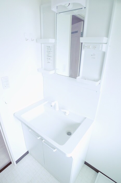 物件内観写真11　(洗面)