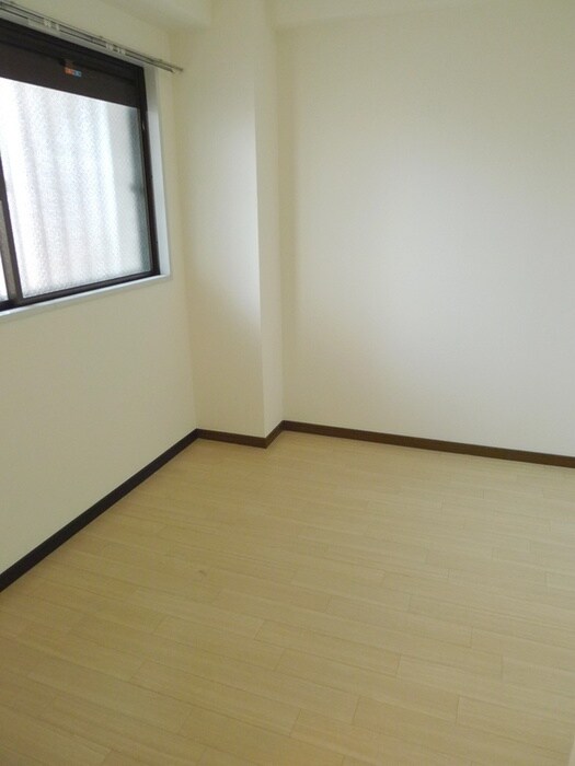 物件内観写真12　(居室)