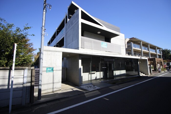 物件外観写真2　(外観写真)