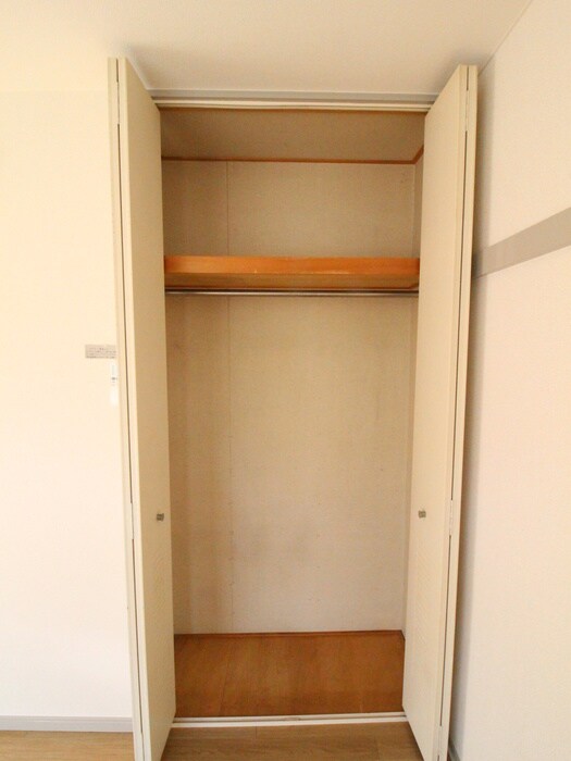 物件内観写真11　(収納)