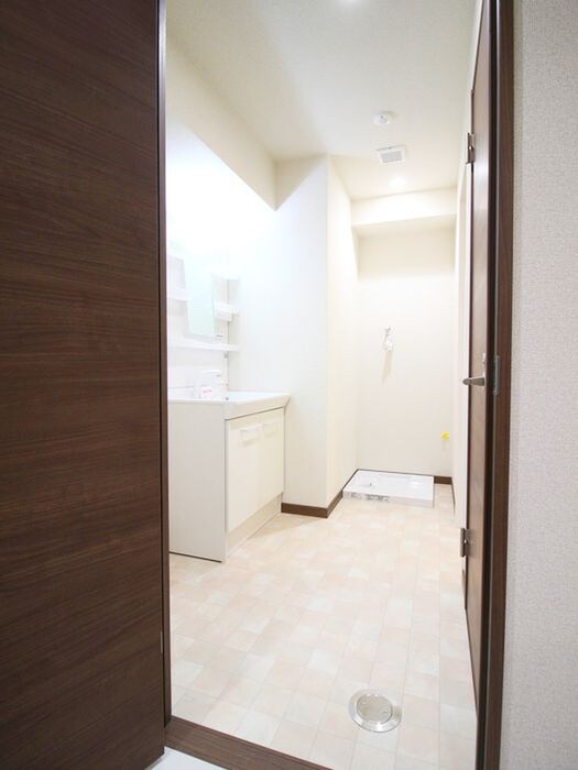 物件内観写真15　(洗面)