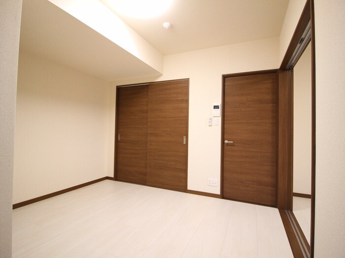 物件内観写真19　(居室)