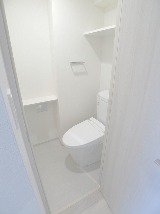 物件内観写真13　(トイレ)