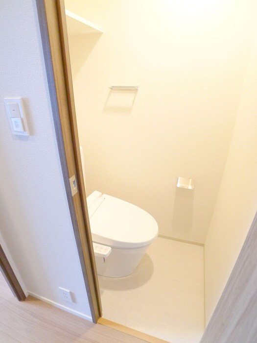物件内観写真13　(トイレ)