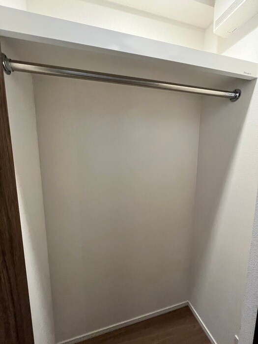 物件内観写真16　(収納)