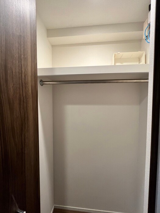 物件内観写真16　(収納)