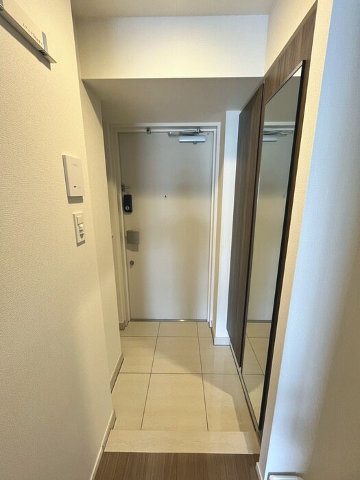 物件内観写真17　(玄関)