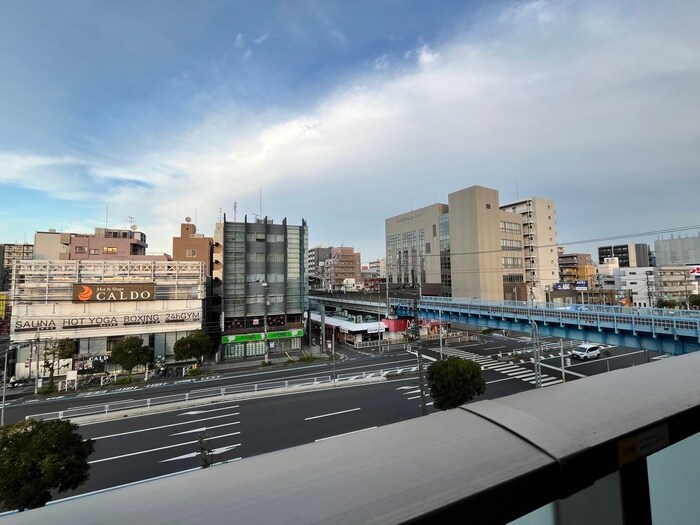 物件内観写真20　(室内からの展望)