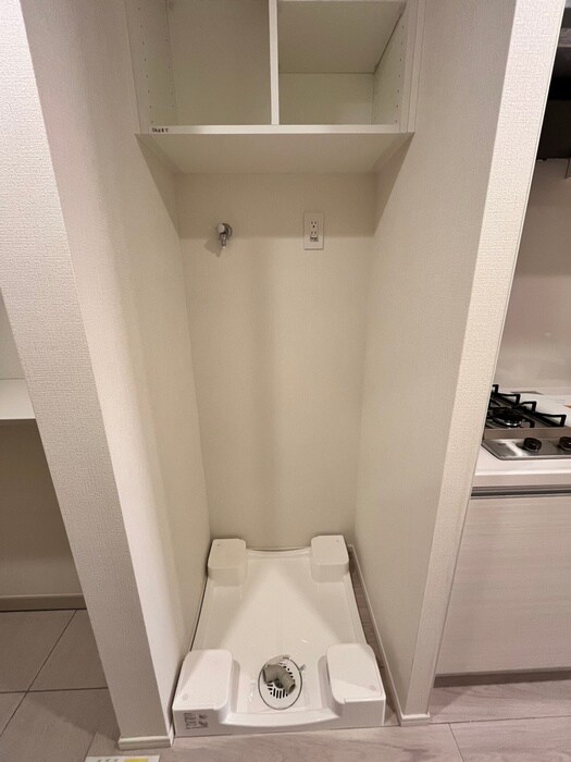 物件内観写真21　(洗濯機置場)