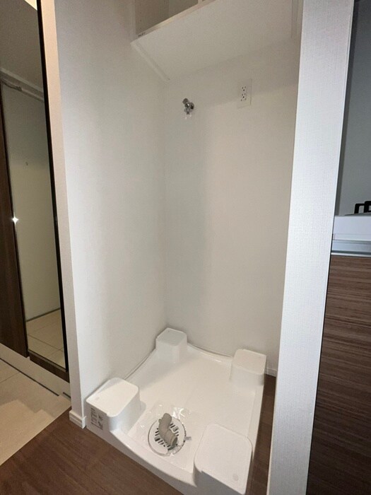 物件内観写真21　(洗濯機置場)