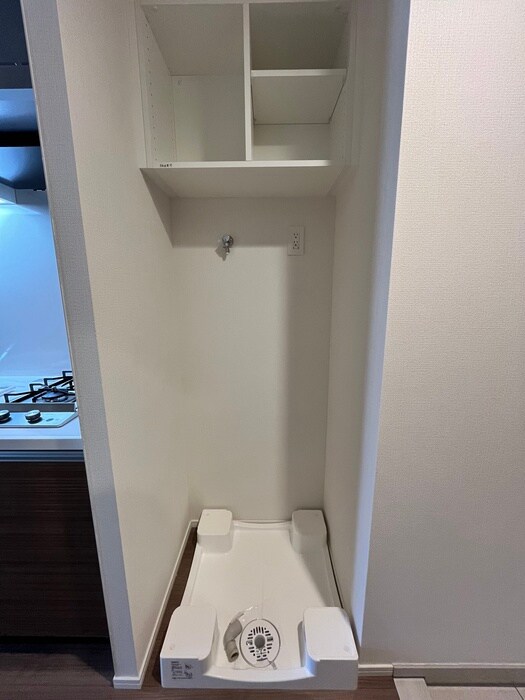 物件内観写真21　(洗濯機置場)