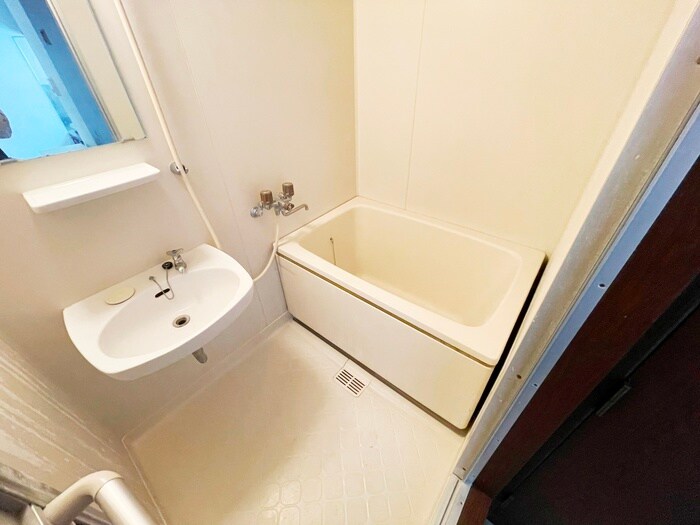 物件内観写真16　(バス／シャワールーム等)