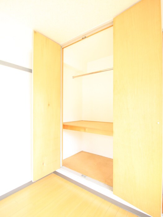 物件内観写真15　(収納)