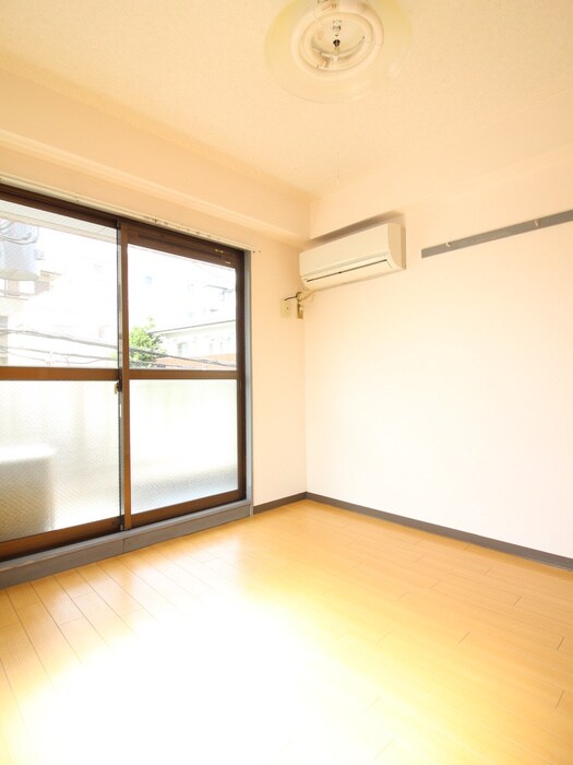 物件内観写真17　(居室)