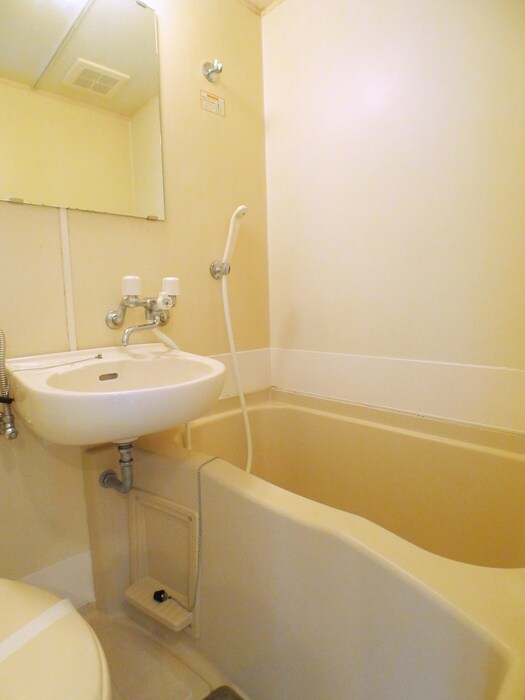 物件内観写真12　(バス／シャワールーム等)