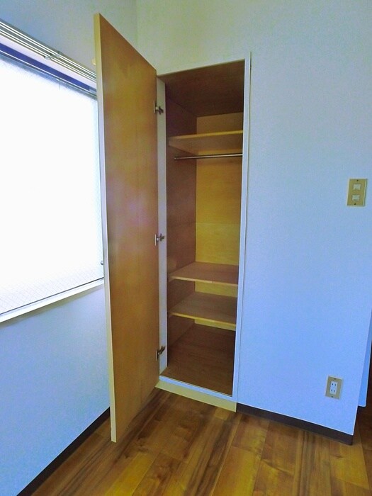 物件内観写真15　(収納)