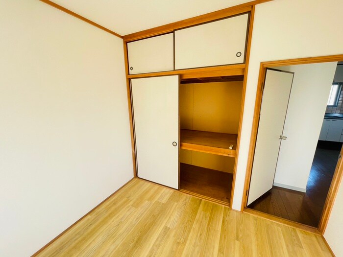 物件内観写真22　(収納)