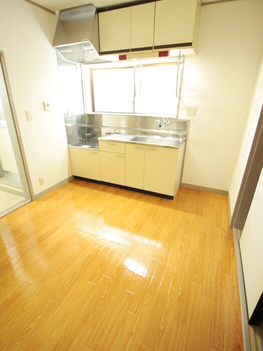 物件内観写真10　(居室)