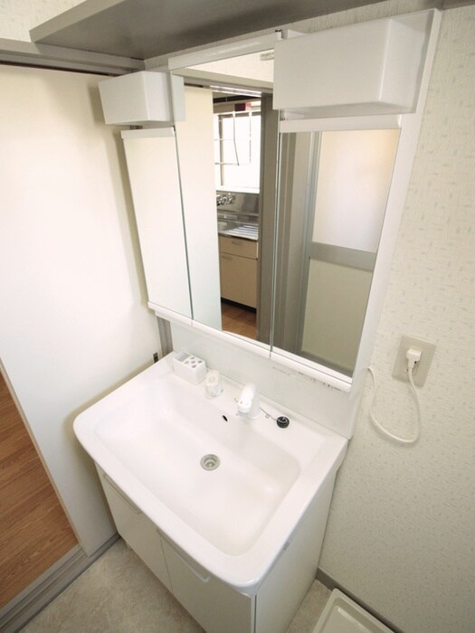 物件内観写真13　(洗面)